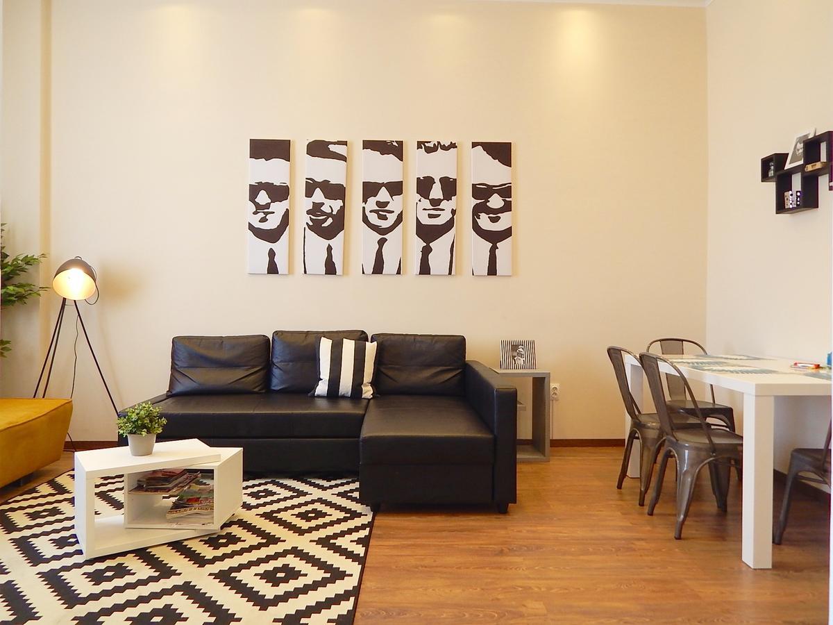 Hello Downtown Apartment - Broadway Budapest Luaran gambar