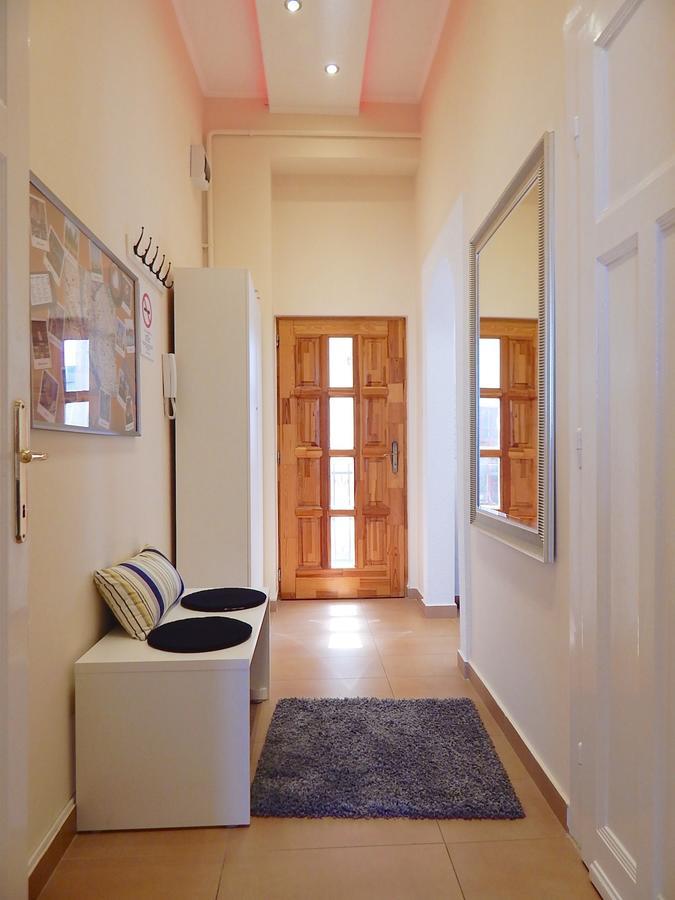 Hello Downtown Apartment - Broadway Budapest Luaran gambar